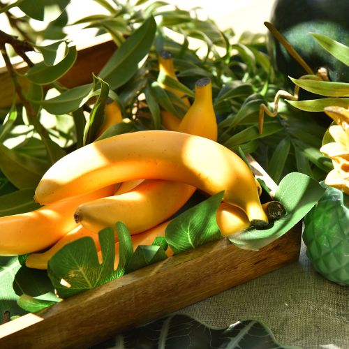 položky Umelá dekorácia z banánov, žlté umelé ovocie ako skutočné 18 cm